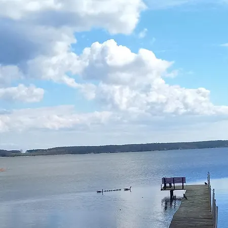 בית נופש Fischstuebchen Neeberg 2 - Achterwasser