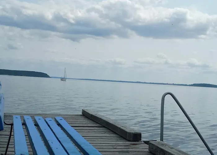Fischstuebchen Neeberg 2 - Achterwasser Dom wakacyjny Krummin